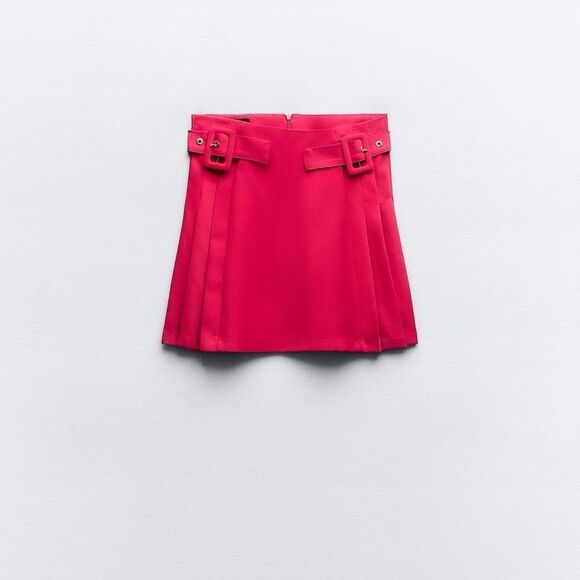 Zara pleated buckle mini skirt - Picture 2 of 5